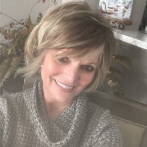 Meet your Posher, Rhonda